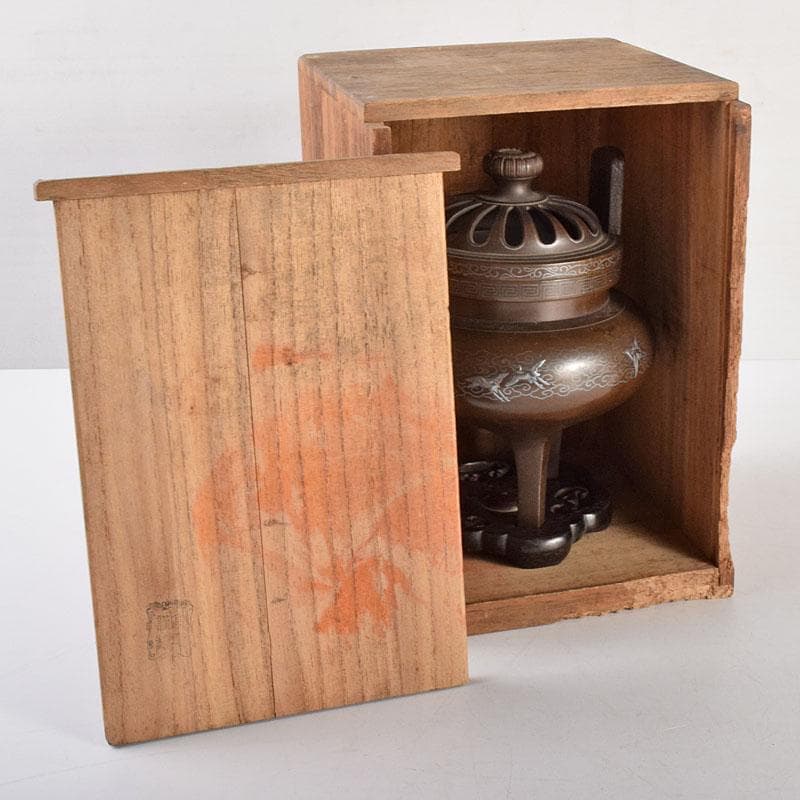 古銅　銀象嵌雲鶴文　三足蓋爐　香炉　唐木台・時代箱付　R　R4959