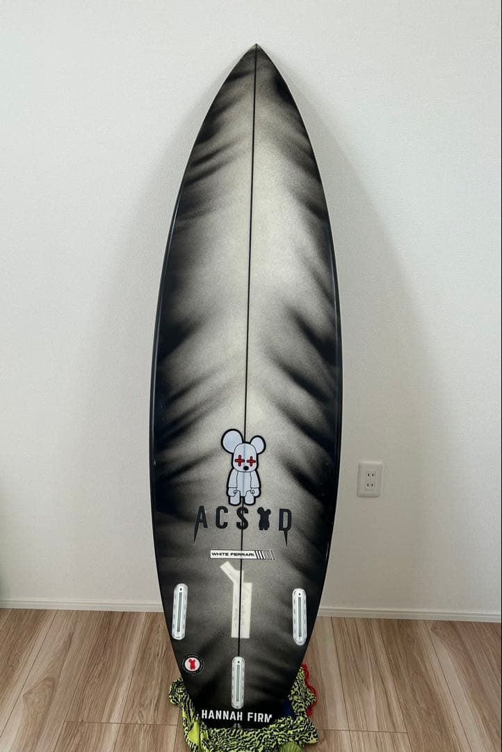 Acsod WHITE FERRARI 5'9 25ℓ