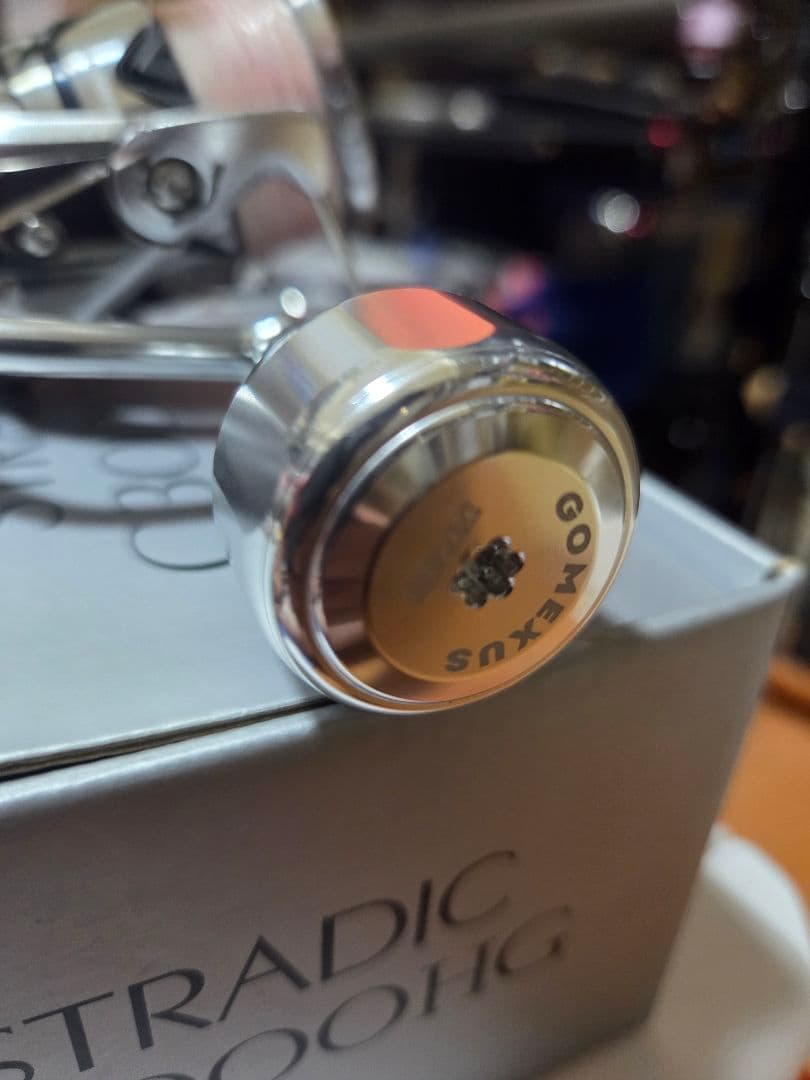 （写真追加）SHIMANO STRADIC C3000HG スピニングリール