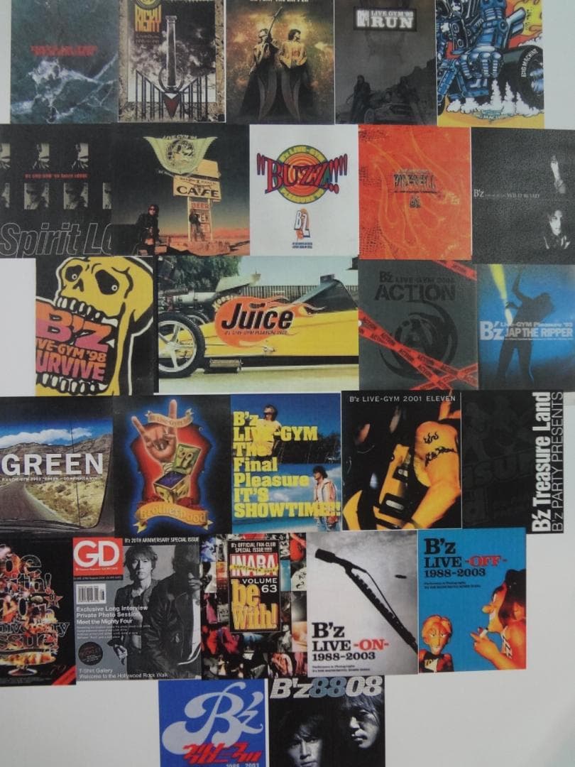 B'Z     LIVE-GYM ツアーパンフレット・エッセイ ほか30点セット