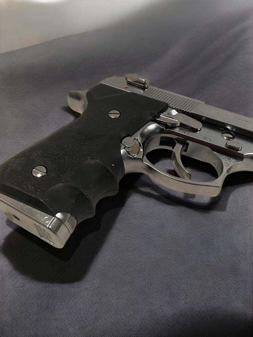 ●東京マルイ ●M92F ●クロームステンレスモデル ガスブローバック