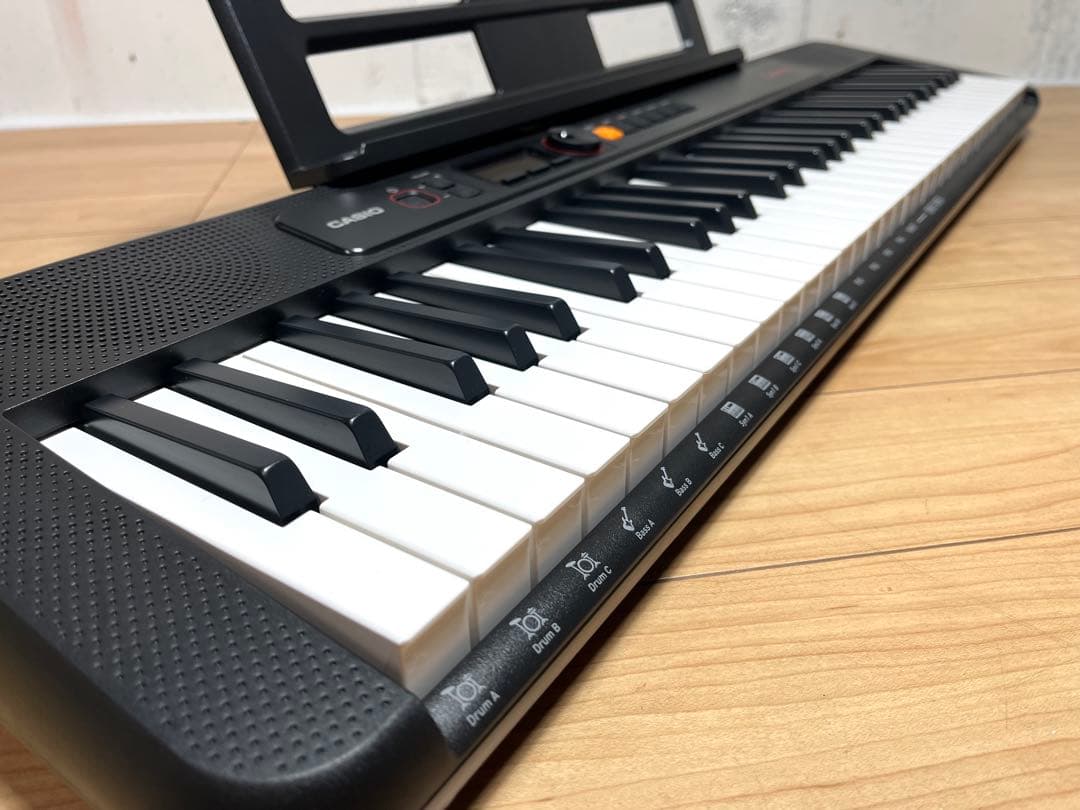 カシオ キーボード Casiotone CT-S195 / 61鍵盤 / 美品
