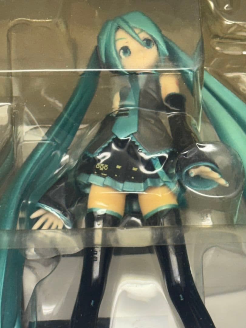 VOCALOID　初音ミク　鏡音りん　エクストラフィギュア Ver.1.5　2種