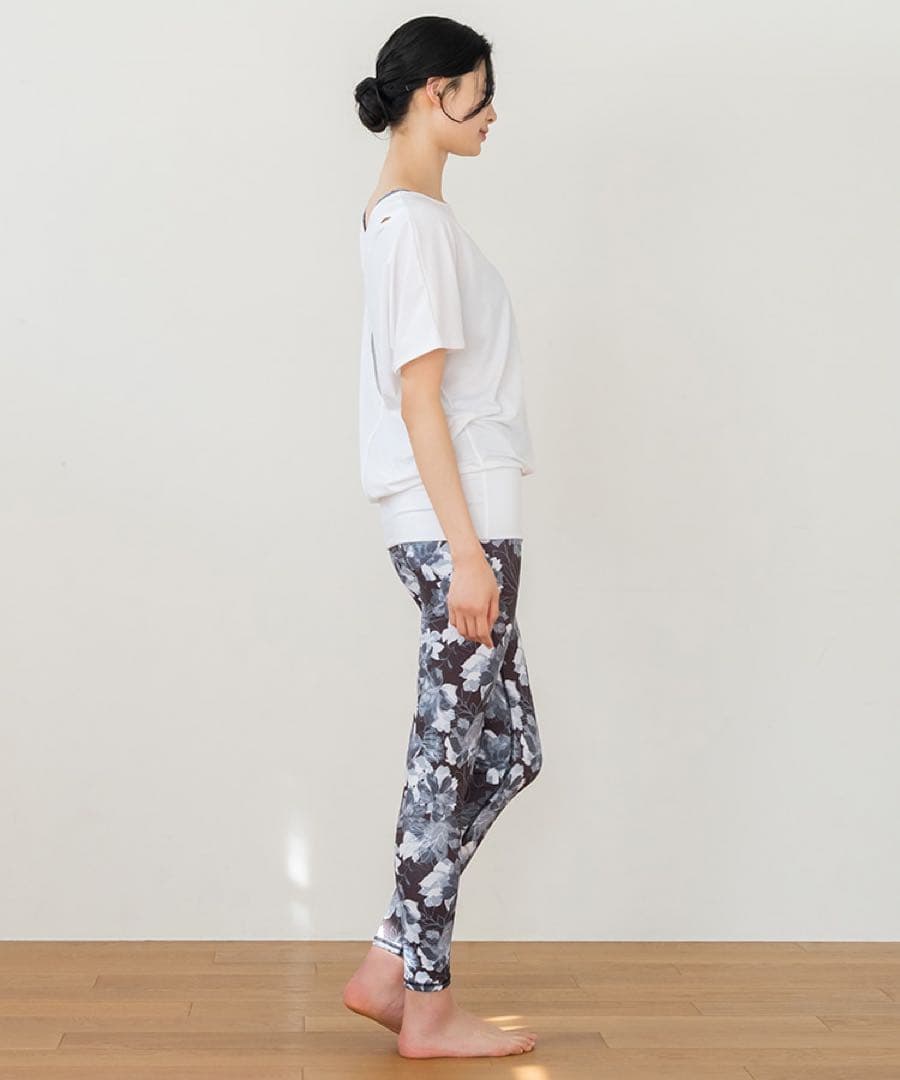 SUKALA スカーラ　プルオーバー付きトリプルセットアップ3点セット　Lサイズ