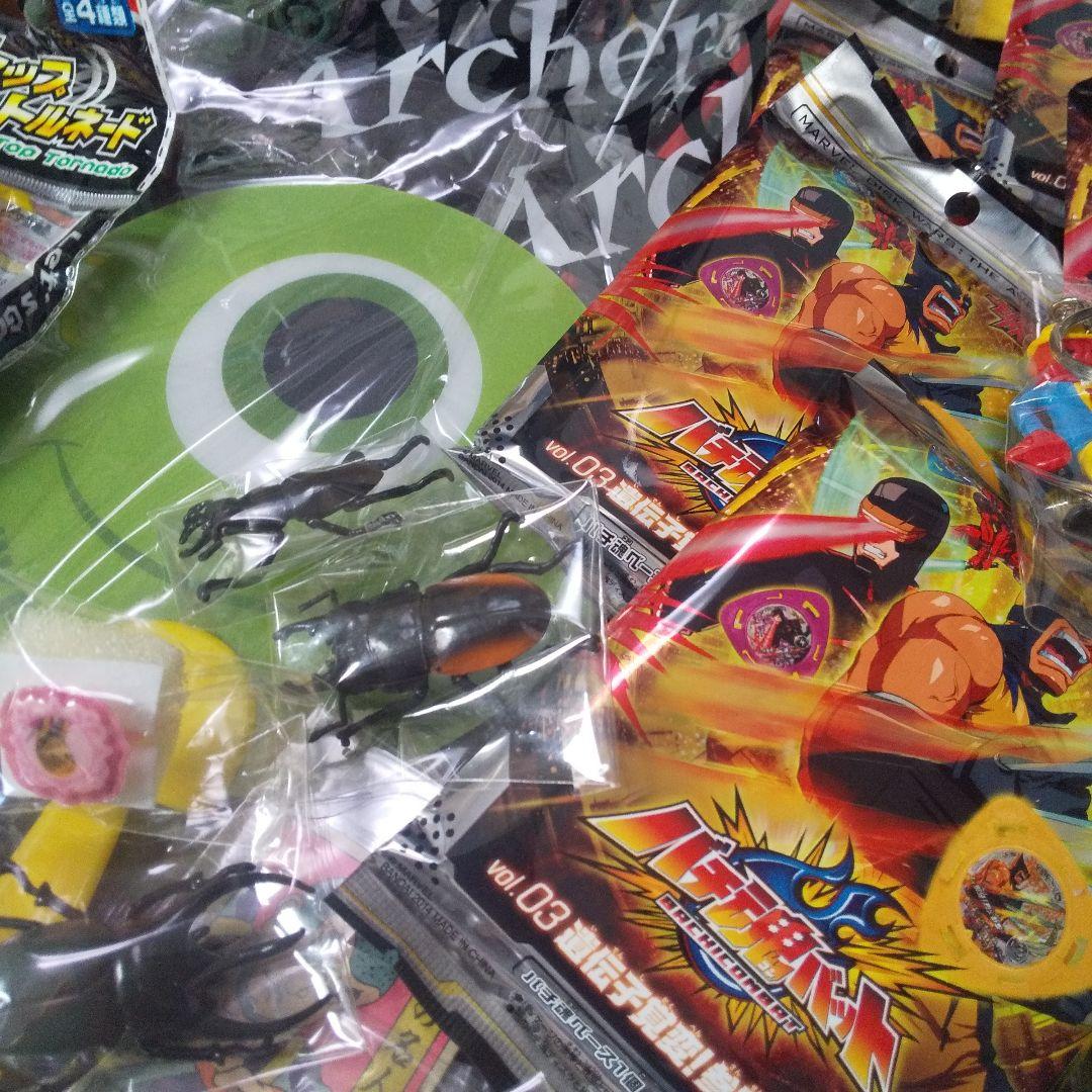 おもちゃ８１点セット カミワザクラッシュ　キャラ雑貨バチ魂バット　縁日まとめ　⑥