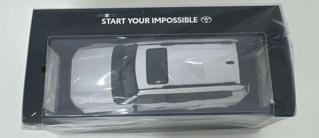 【新品未開封品】ランドクルーザー250ミニカー　①040 スーパーホワイトⅡ