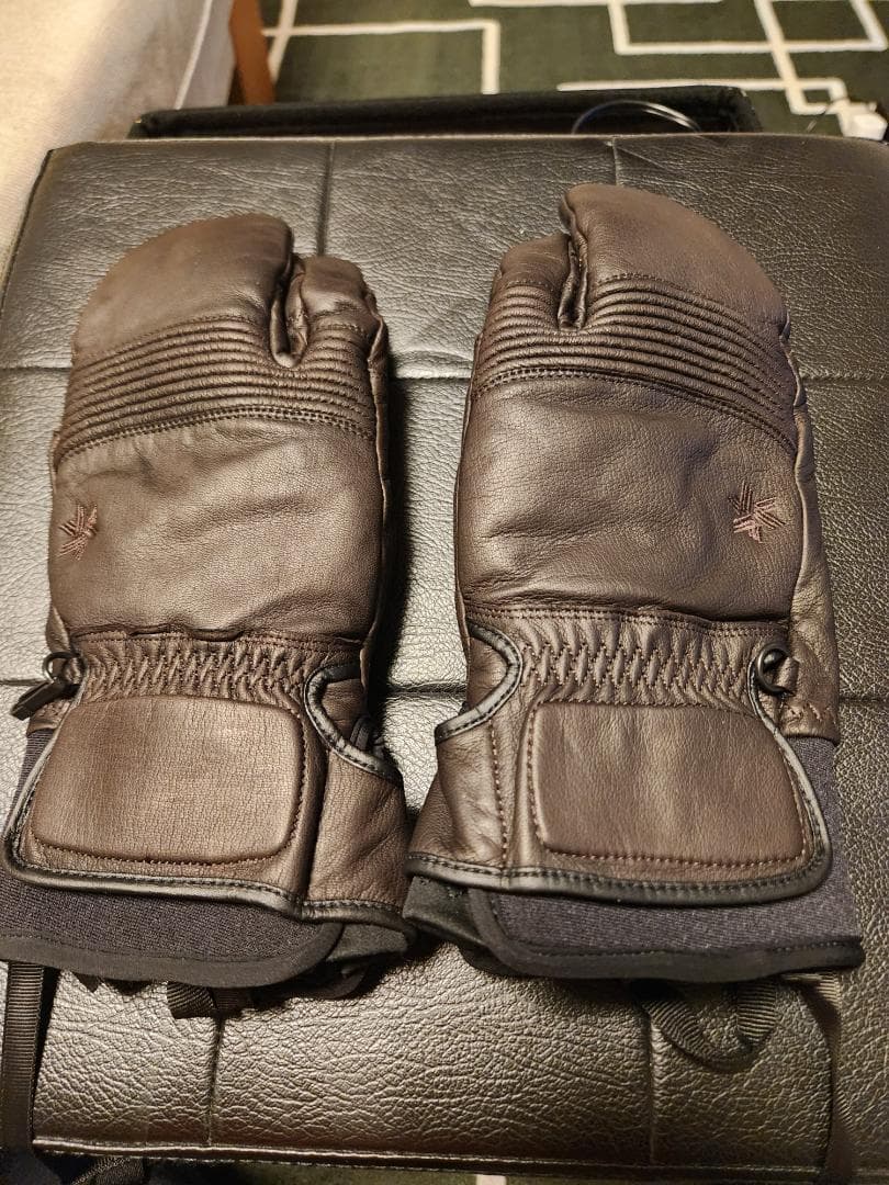 GOLDWIN ゴールドウイン スキーグローブ ホルダー付き【ミトン】サイズ 4