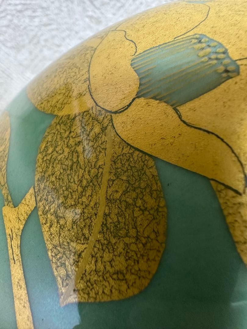 希少 九谷花生 人間国宝 吉田美統 釉裏金彩椿文 九谷焼 花器 花瓶