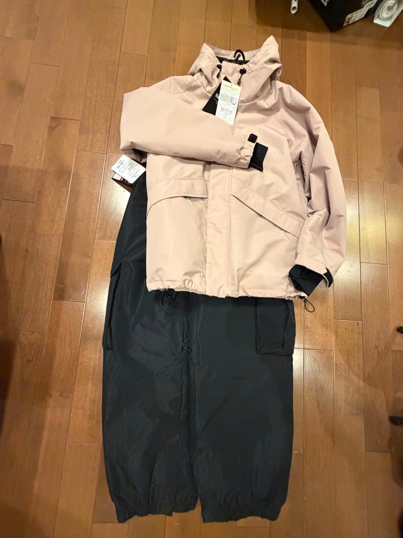 ネームレスエイジ　スノーボードウェア　上下セット　M