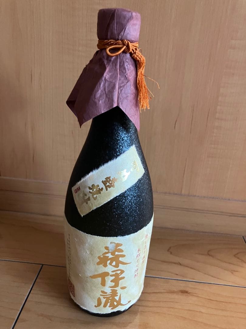 森伊蔵 かめ壺焼酎　金ラベル　720ml