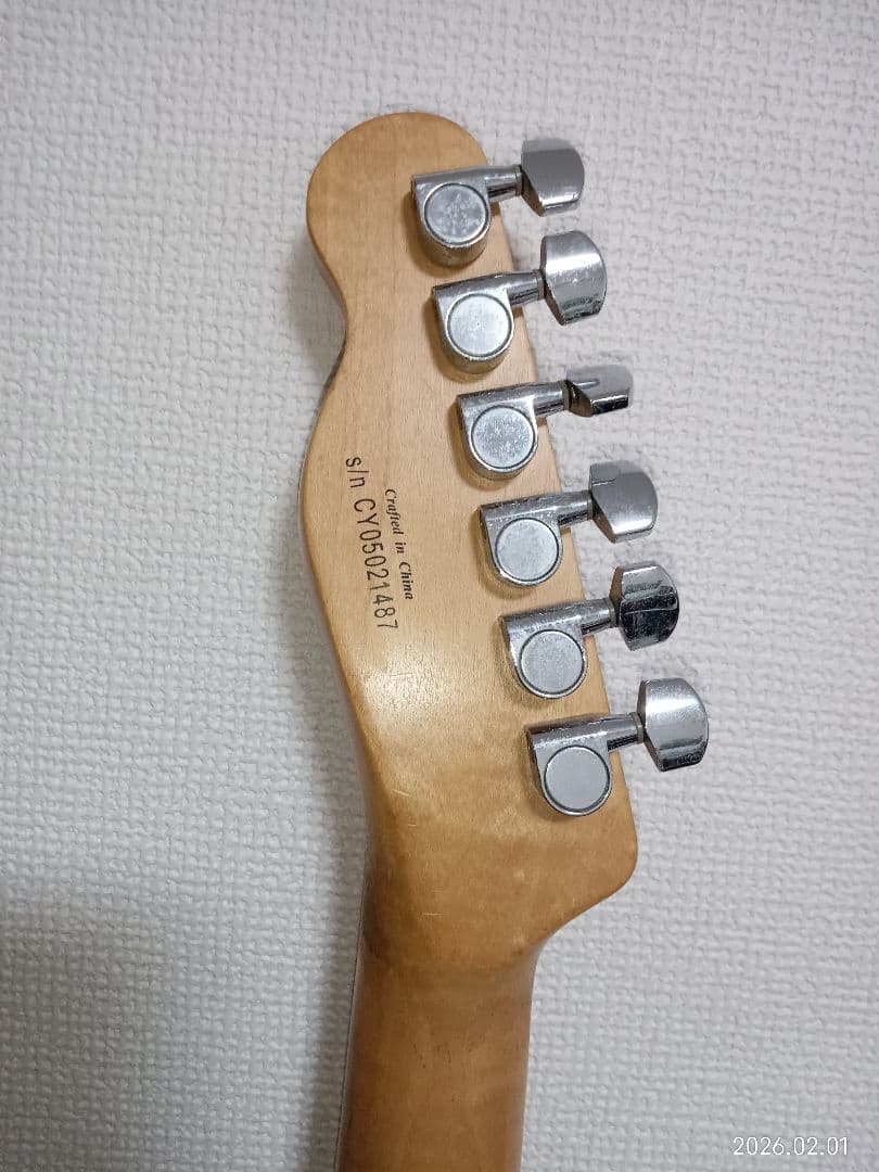 Squier Telecaster ブラック 見るからにジャンク再生楽しむ品