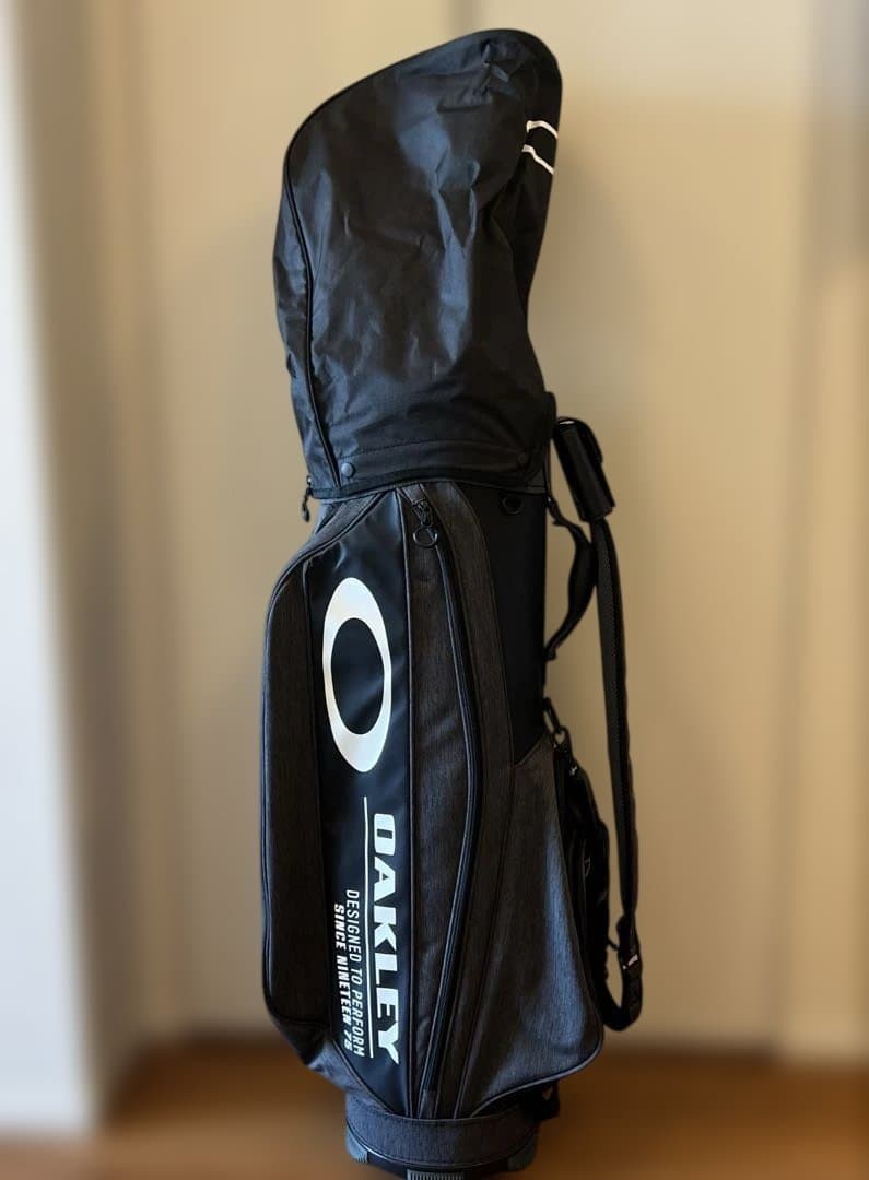 OAKLEY ゴルフバッグ