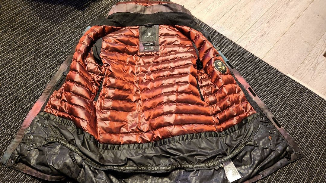 レディース　ボルコム　VOLCOM タイダイ スノーボードウェア M