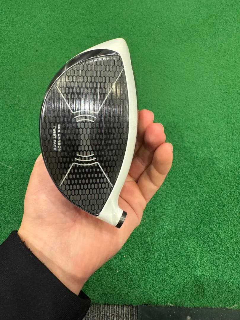 テーラーメイド　ステルスグローレ　ドライバー　ヘッド