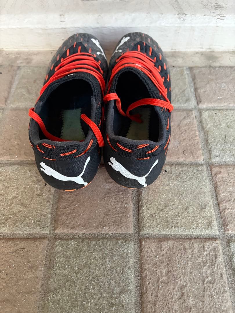 プーマ　フューチャー5.1 FG 26.5