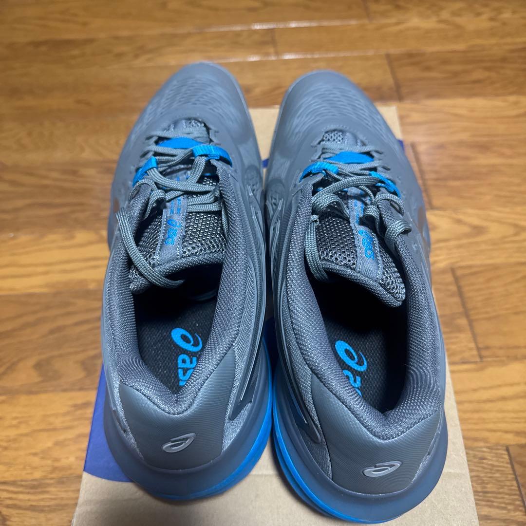 アシックス　テニスシューズ　29センチ