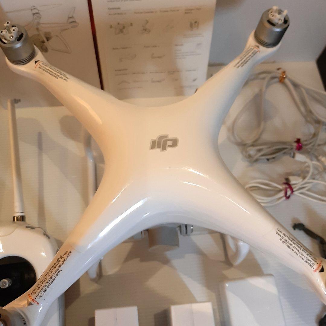 国内正規品DJI ドローン Phantom 4 コントローラーセットケース付