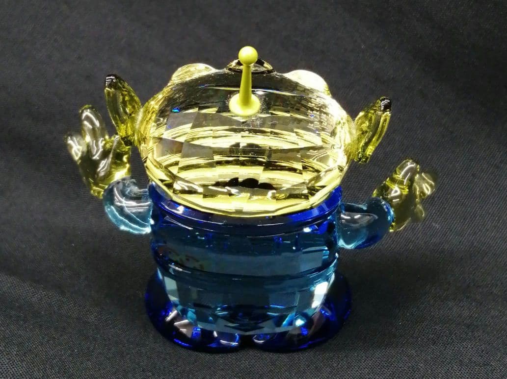 e*l様 SWAROVSKI　リトルグリーンメン