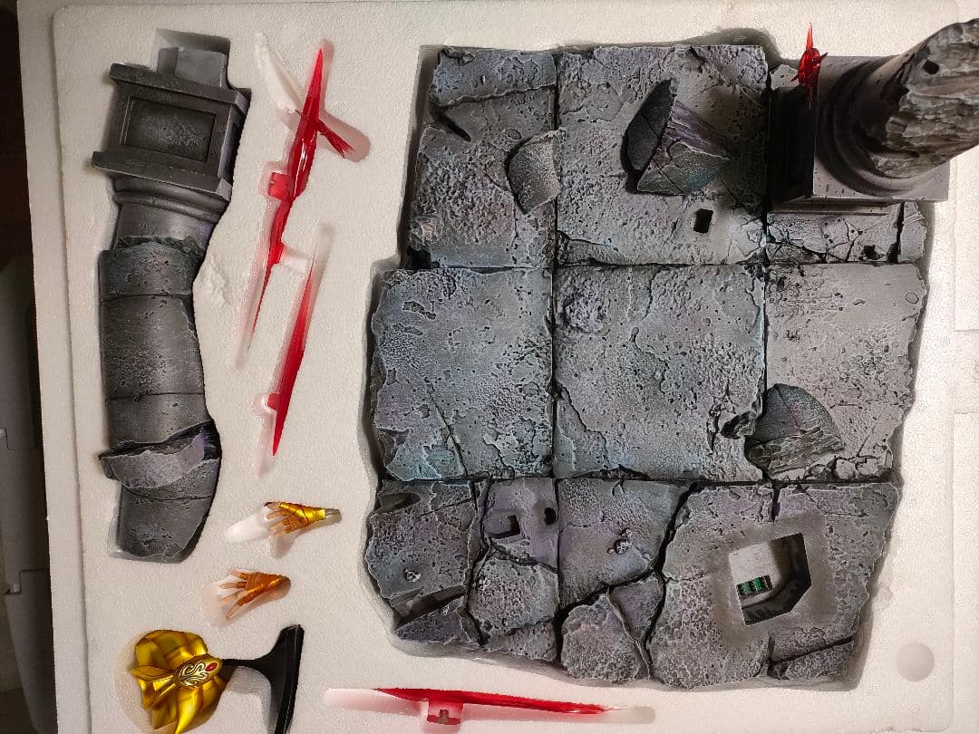 スタチュー　ガレージキット 聖闘士星矢 ミロ 1/6 スタチュー