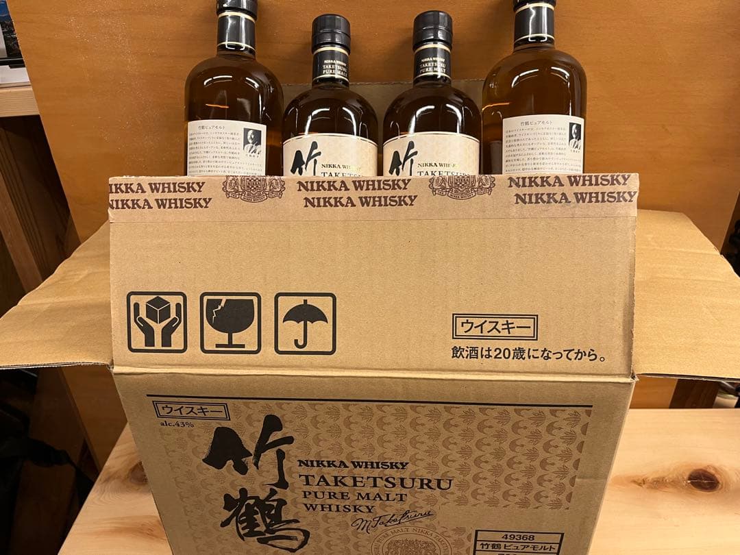 ニッカ　竹鶴　700ml 12本