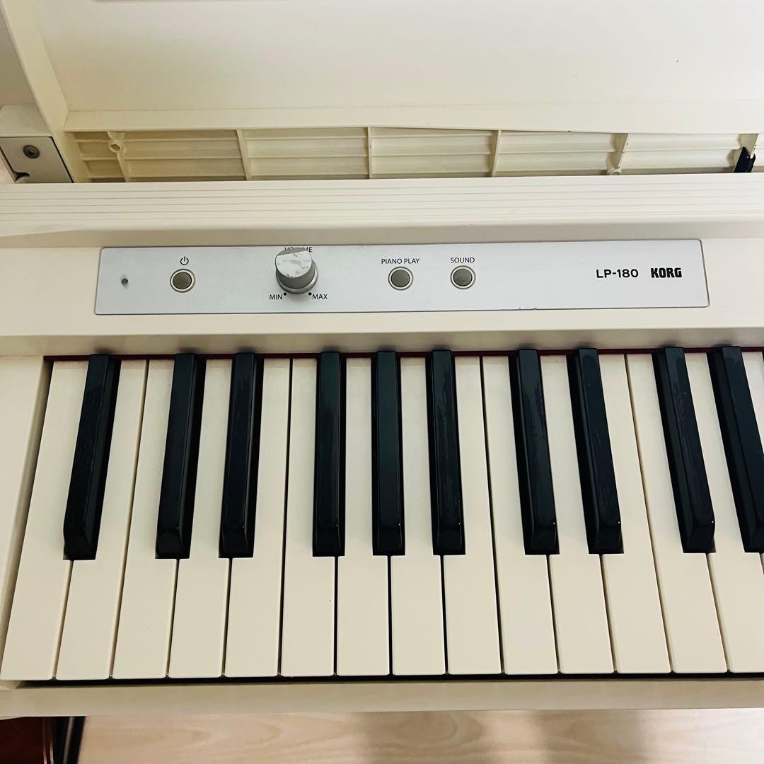 電子ピアノ　LP-180 KORG ホワイト 白