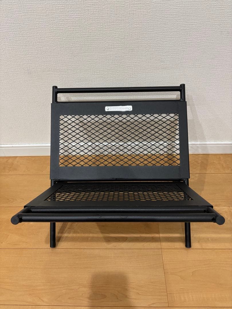 おたろ!【新品・未使用】クイックキャンプ アイアン薪ラック黒