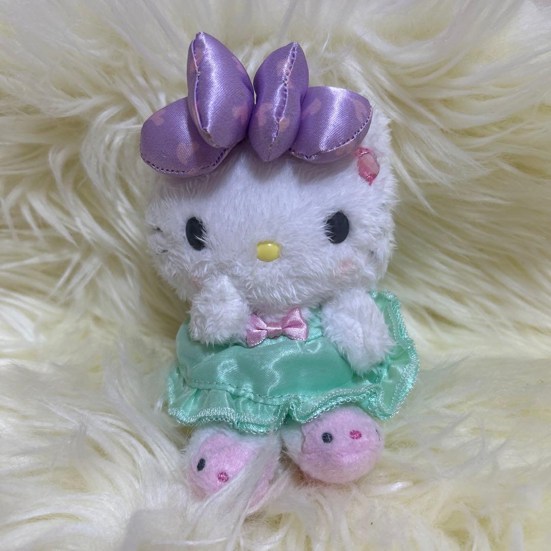 レア　サンリオ　ハローキティ　　ぬいぐるみマスコットキーホルダー　パステル