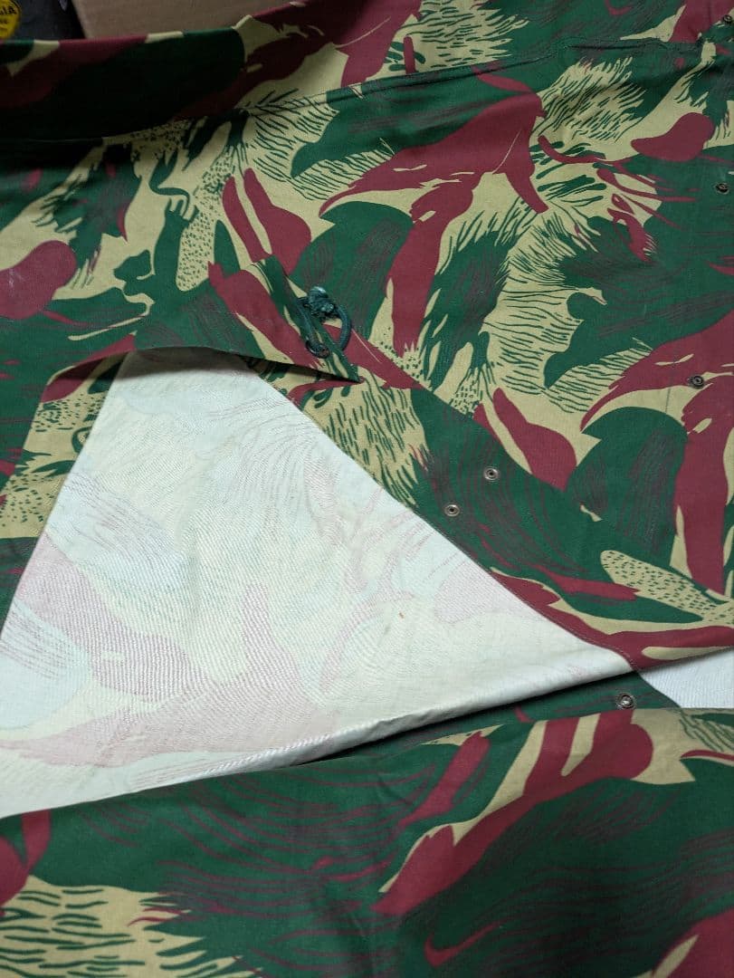 希少　カメルーン軍幕　used 2枚