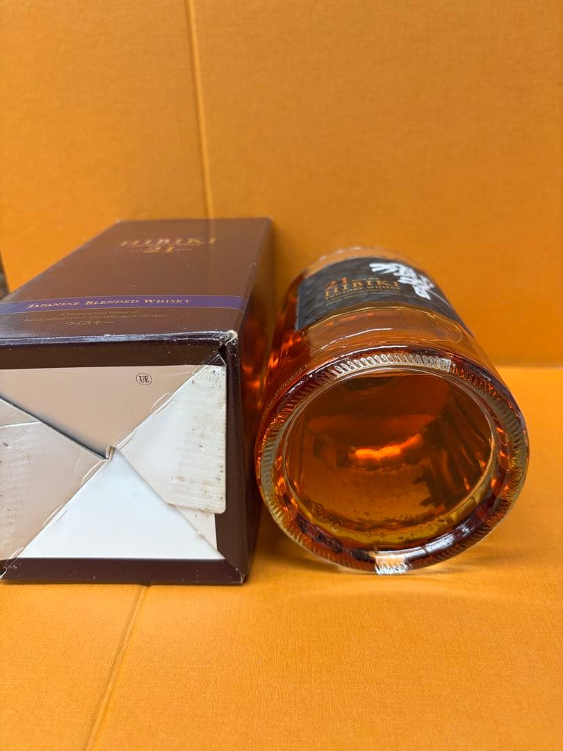 サントリー ウイスキー 響 21年 700ml 43度箱 新品未開栓 ウイスキー