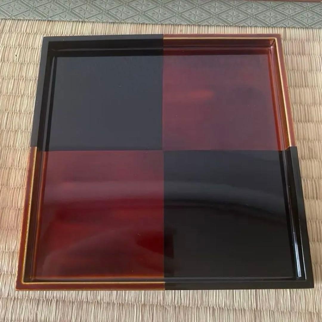 山田平安堂　白檀　二段重　重箱　取り皿2枚、風呂敷付き