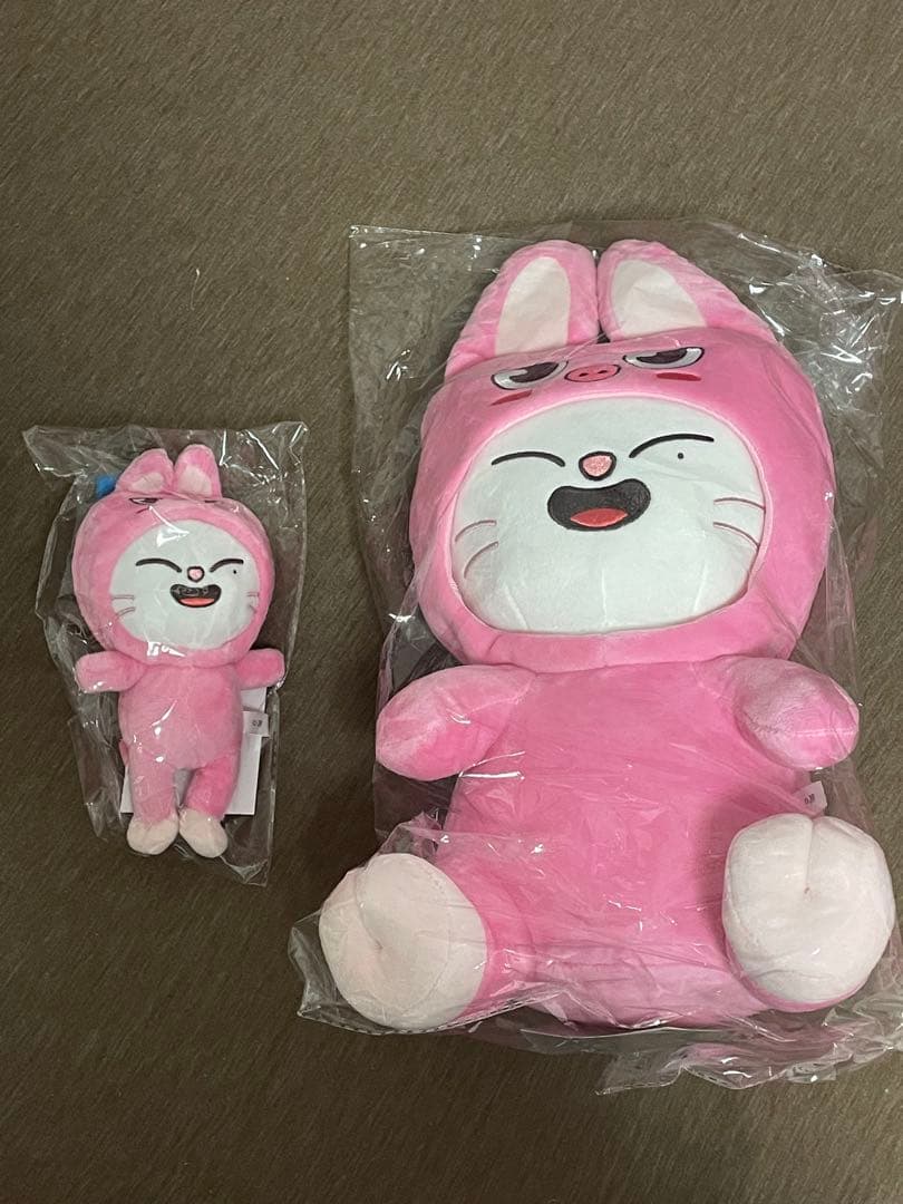 【新品未開封】SKZOO ジニレット 抱きぬいぐるみ＆バッグチャーム 2点セット