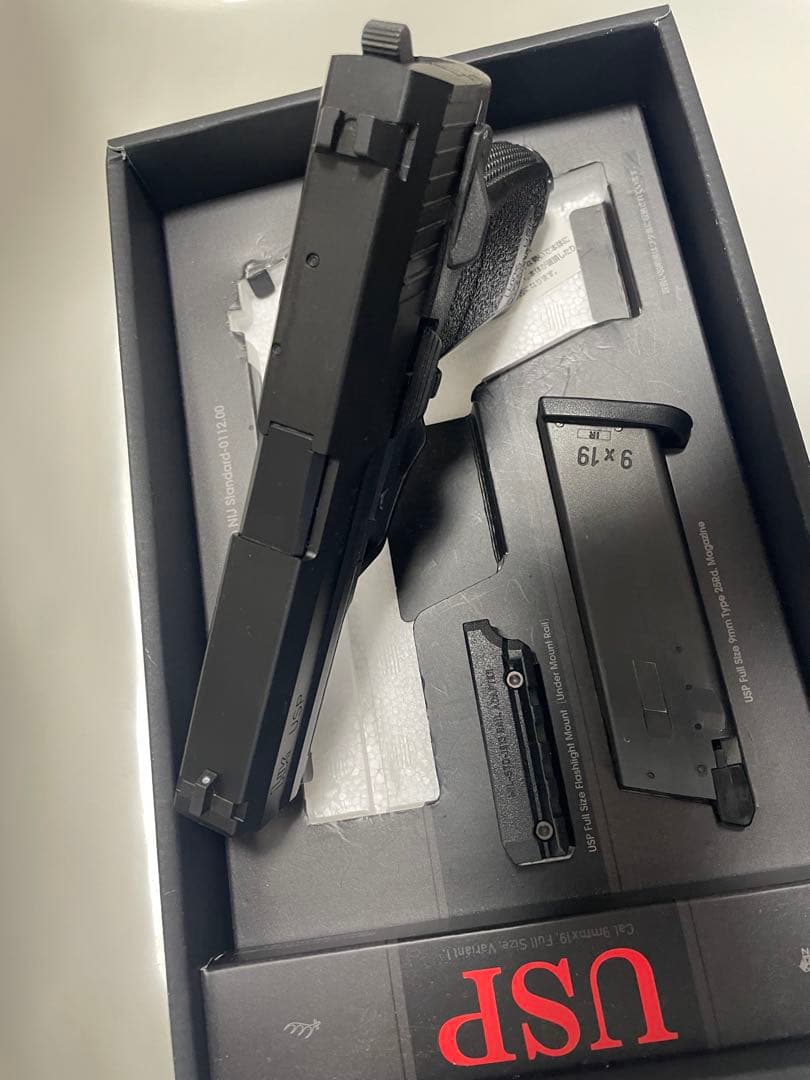 東京マルイ　ガスブローバック USP フルサイズ
