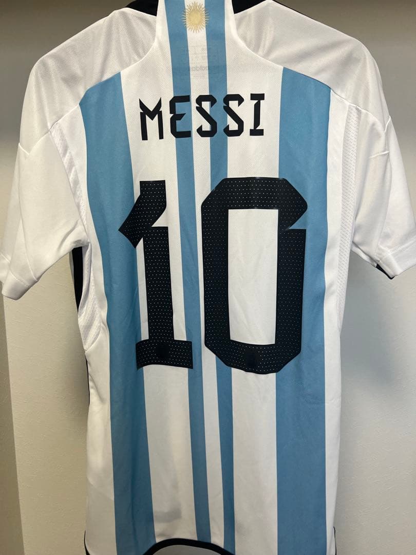 【タグ付新品未使用】アルゼンチン代表 メッシ　ユニフォーム