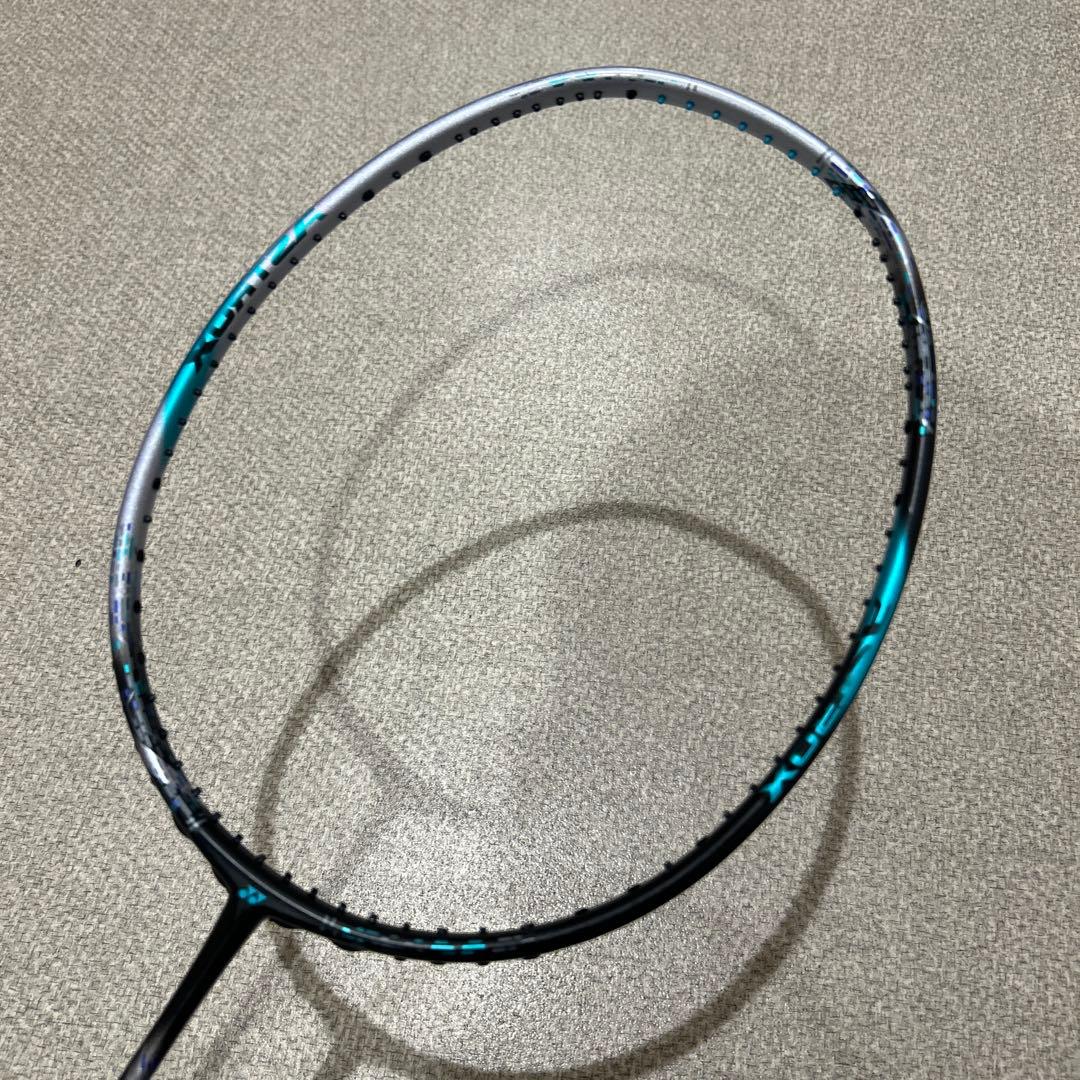 バドミントンラケットアストロクス88Dプロ　4U G 5 ジャンク品