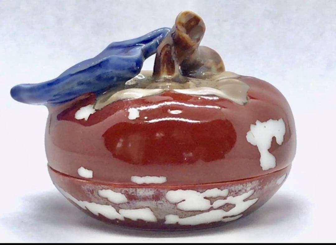 大磯名家出物　時代　美品12代柿右衛門　鑑定済み　柿香合 茶道具 香道具