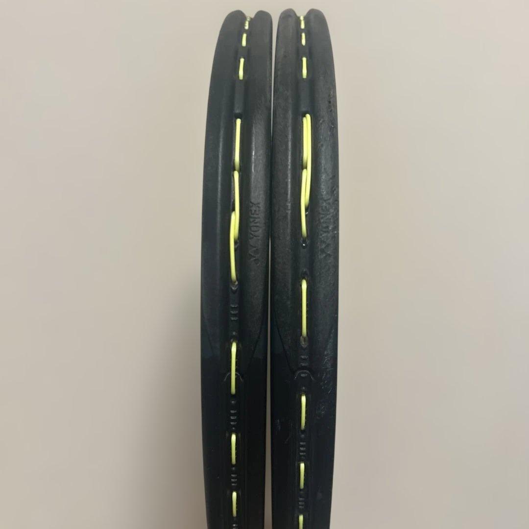 O*S様 【美品】YONEX VCORE PRO100 G3（2本セット）