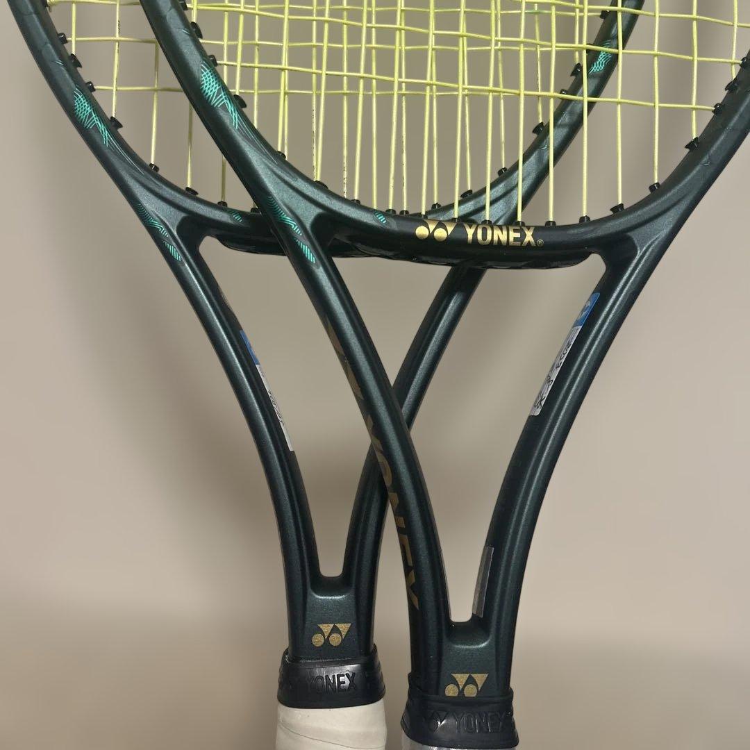 O*S様 【美品】YONEX VCORE PRO100 G3（2本セット）