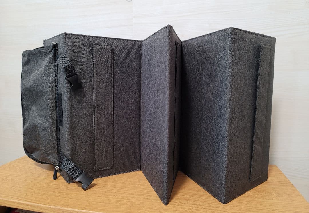 美品　Hypowell ソーラーパネル ソーラーチャージャー 太陽光パネル