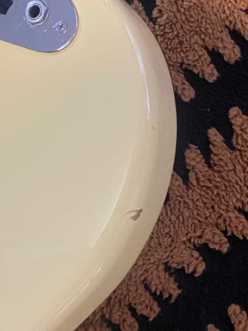 Fender Japan mustang アイボリー