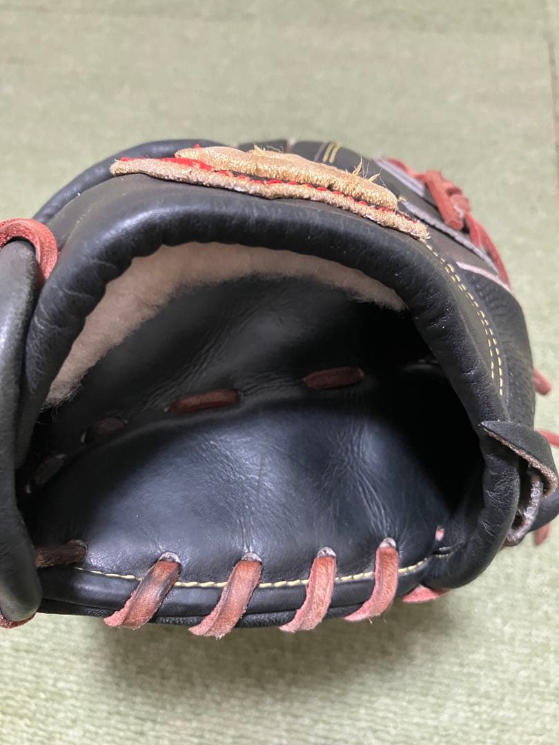 最高の掴み！Wilson硬式グローブD5型