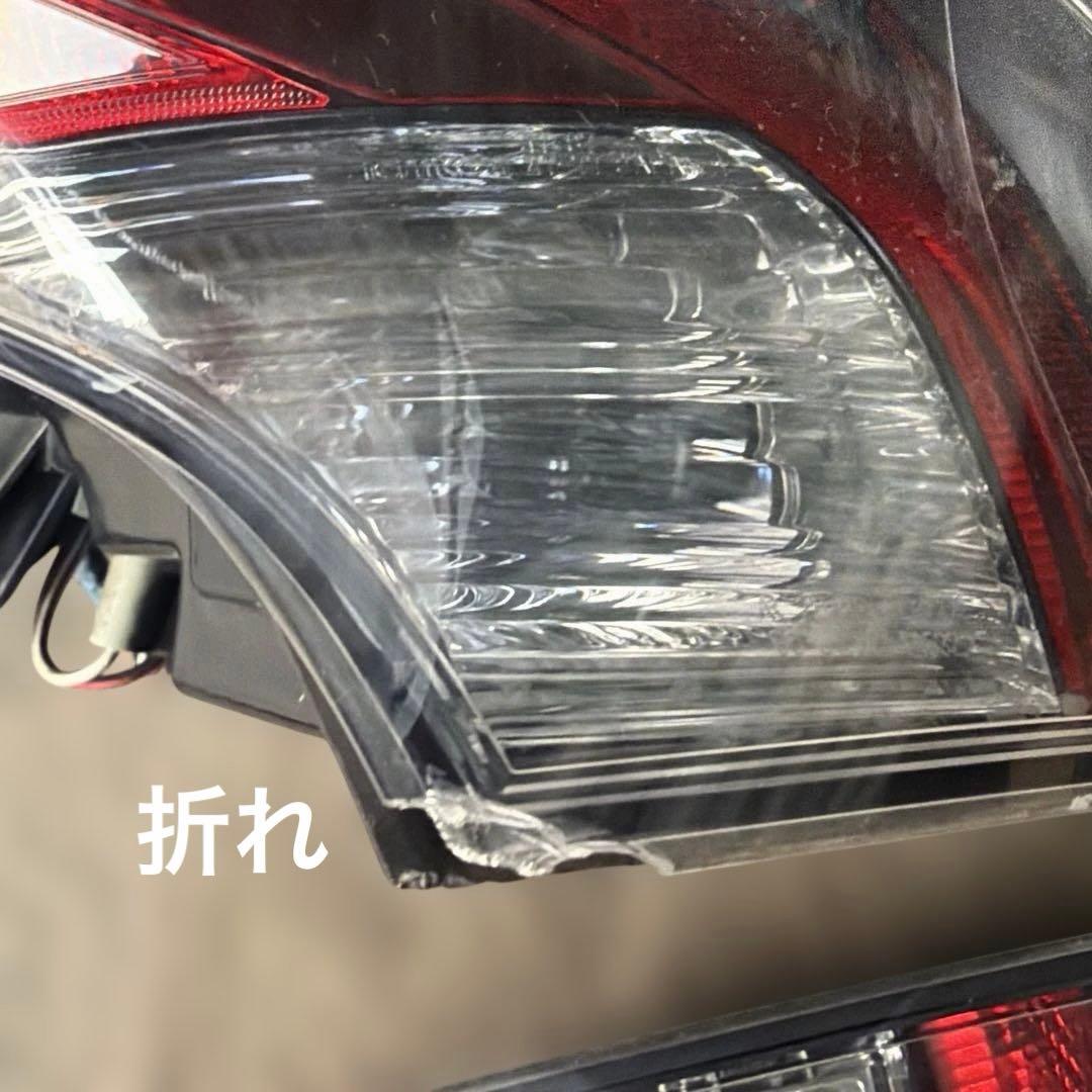 トヨタ純正 50系 プリウス ZVW51 テールランプ セット