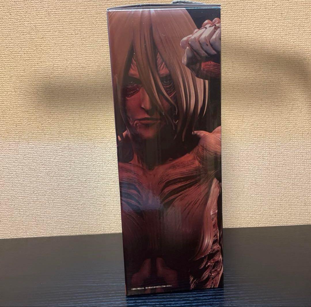 進撃の巨人〜壁の外の世界〜A賞女型の巨人 1番くじ