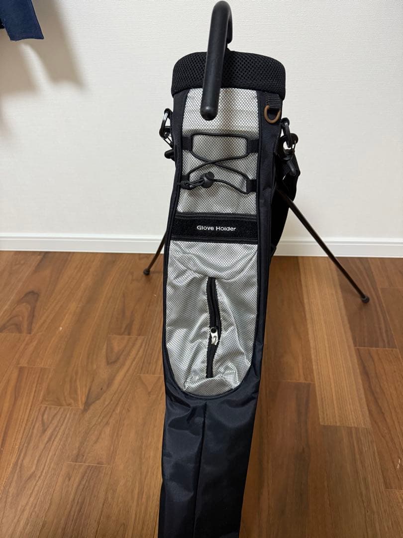 ブラックキャディバッグ グローブホルダー付き