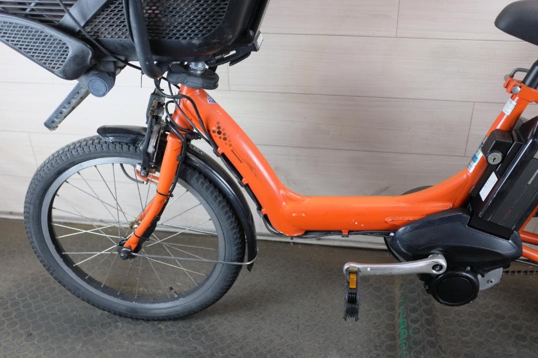 M*j様 電動自転車ヤマハPAS　KISS　20インチ　3段　12.8Ah充電器