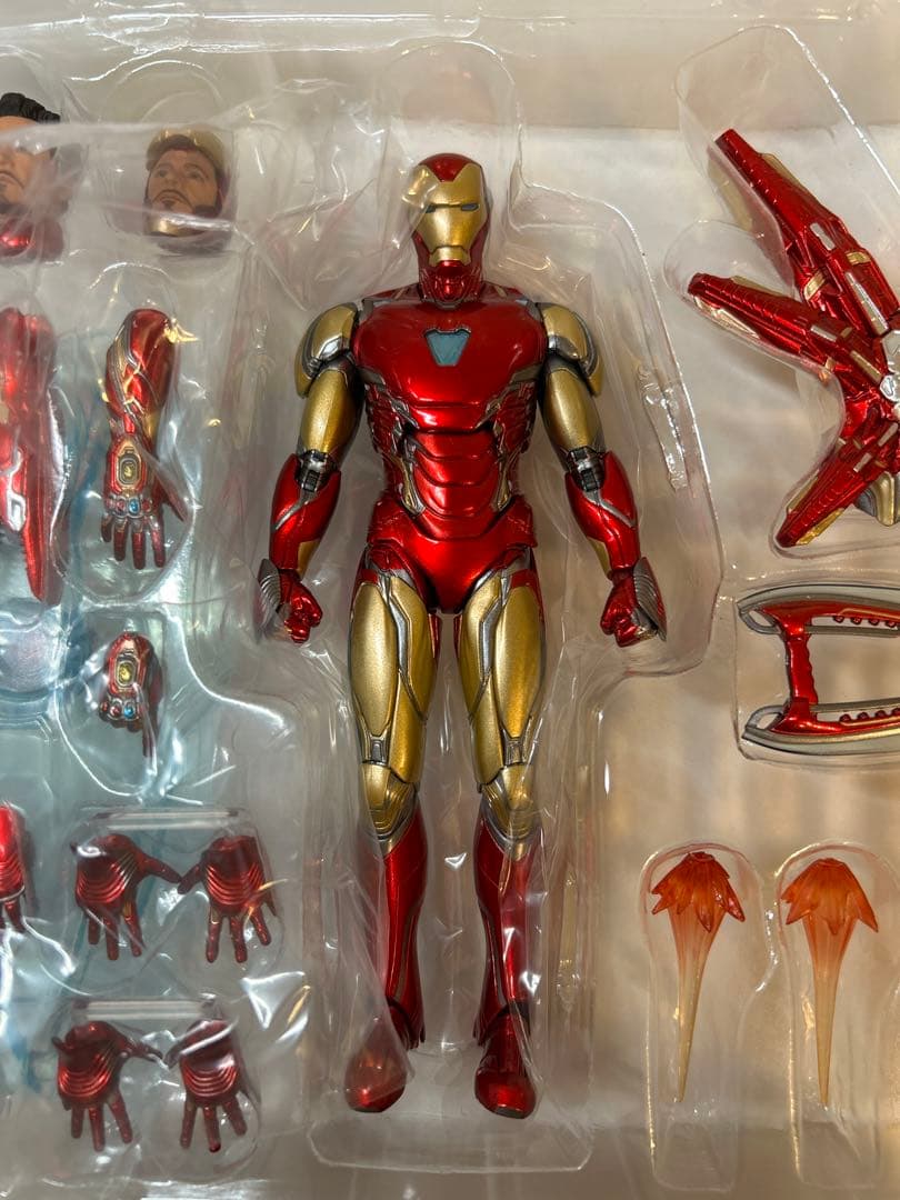 新品　MAFEX マフェックス　アイアンマン マーク85 エンドゲーム