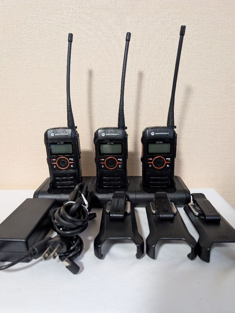 モトローラ デジタル簡易無線 免許局 トランシーバー MiT7000 3台セット