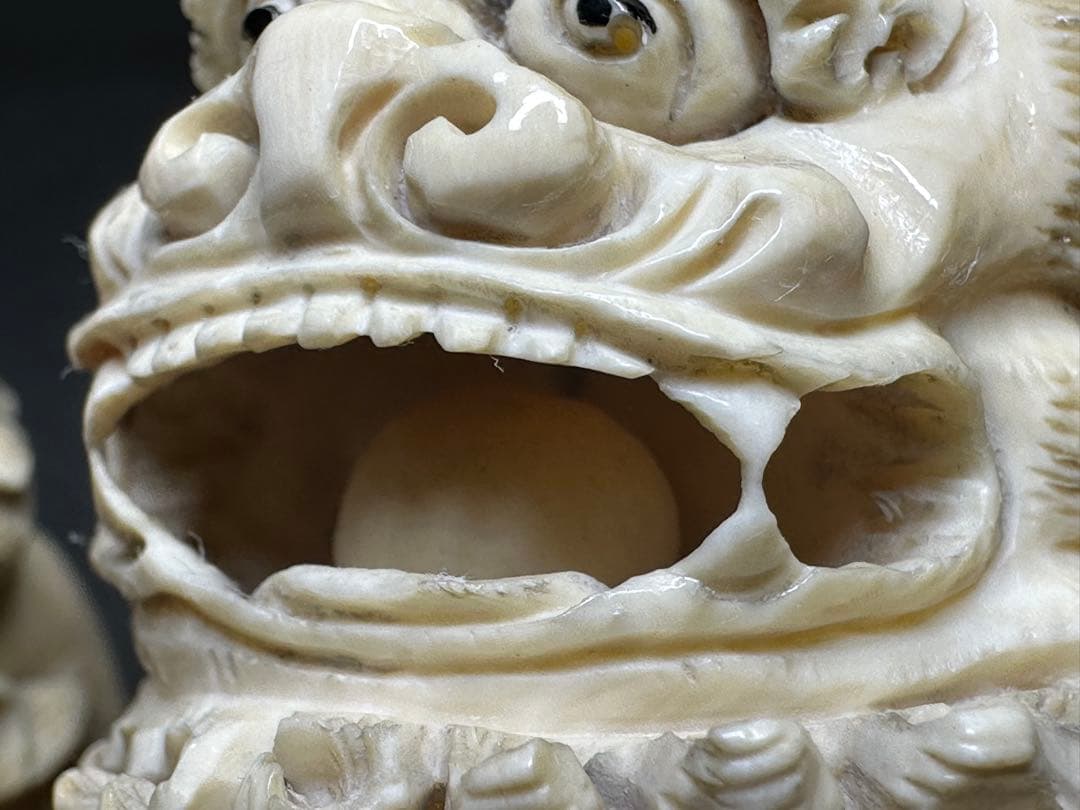 極上　天然素材　アンティーク　置物　骨董　飾り物　古美術品　 細密細工　彫刻