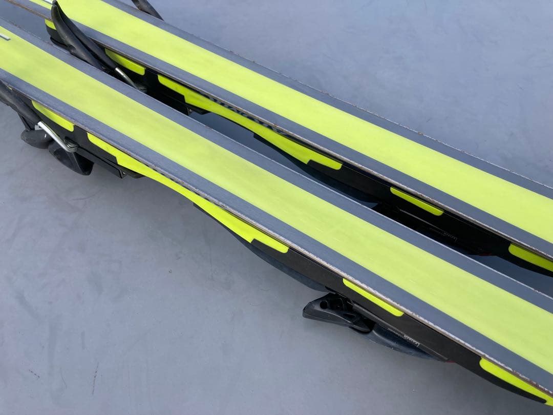 ⭐️値下⭐️アトミック カービングスキー ARC&ビンディング160㎝ ストック付き