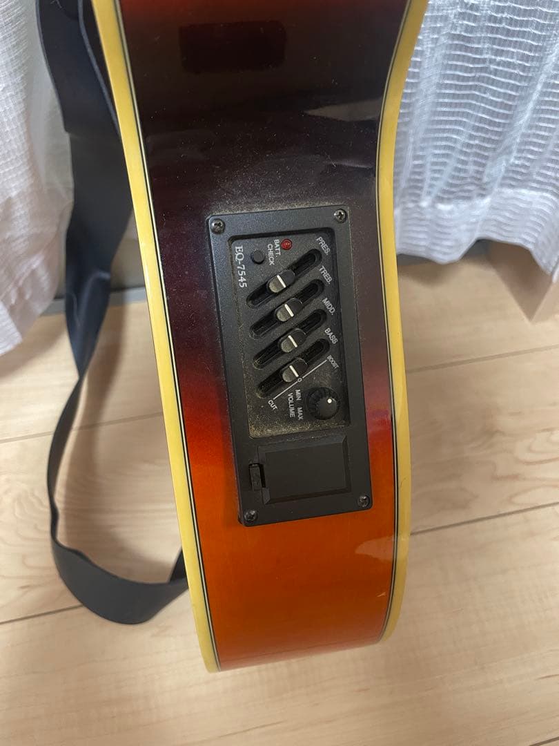 Stafford SEP-500-SB エレアコ　ギター