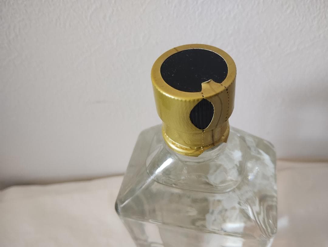 【約25年経過】【本場泡盛】【角瓶】赤馬　25度　720ml 　池原酒造所